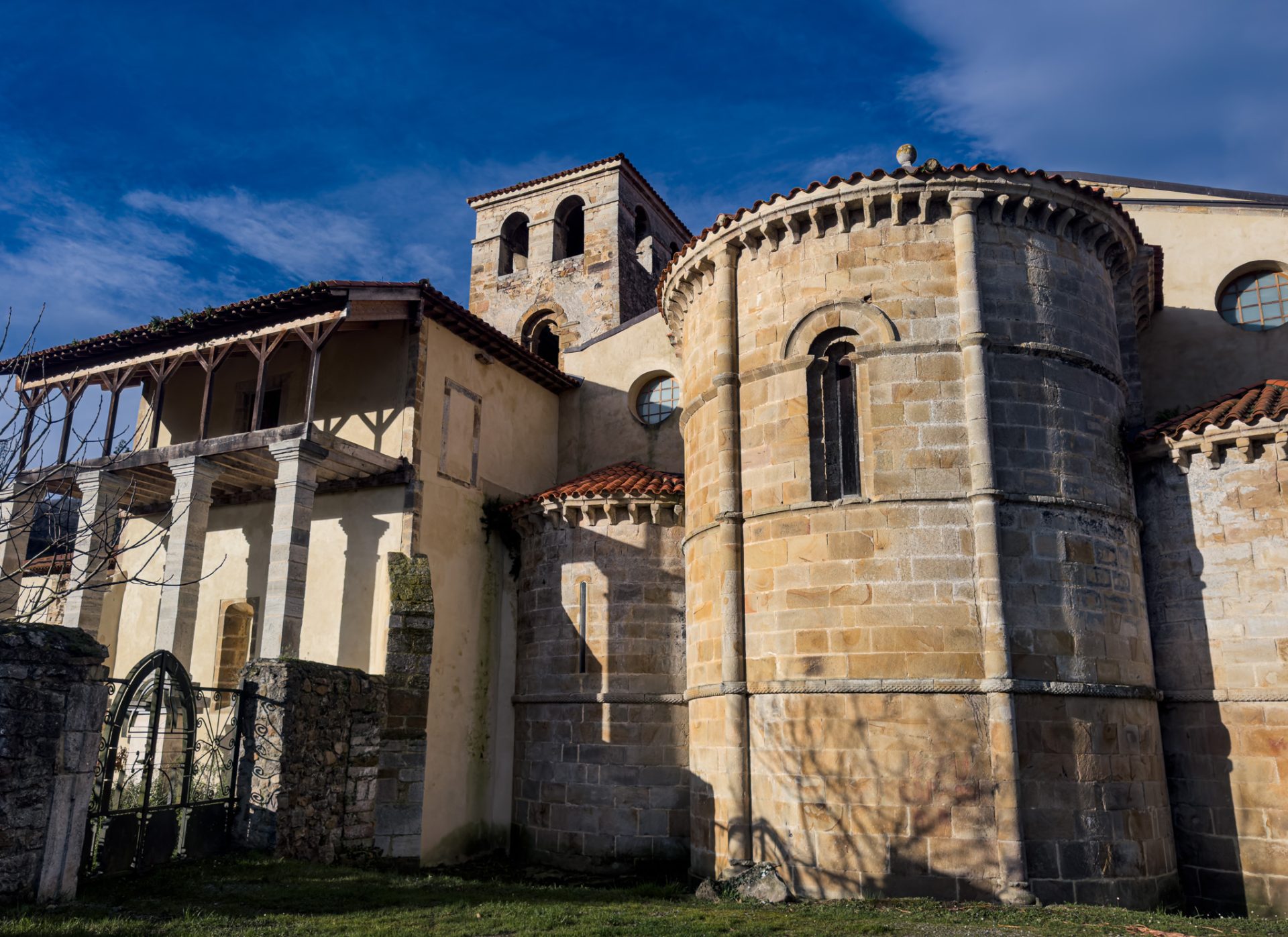 Monasterio de San Salvador de Cornellana - 11